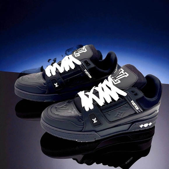 Louis Vuitton Black Monogram Trainers Size 10 US.  Brand New! 🔥 - Picture 1 of 16